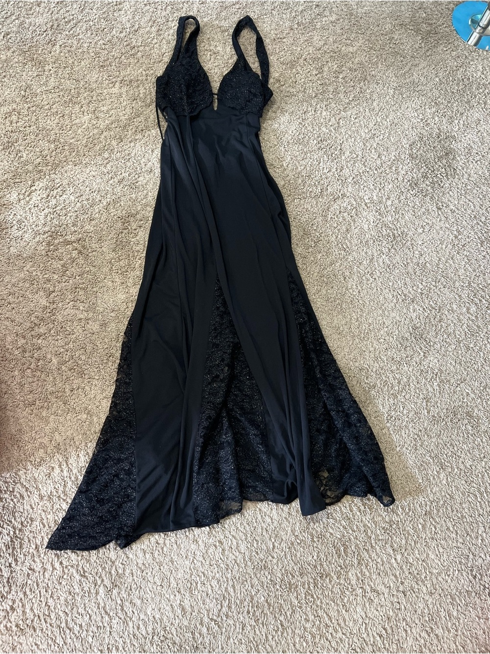 Elegant Black Lace-Accent Maxi Dress - Women